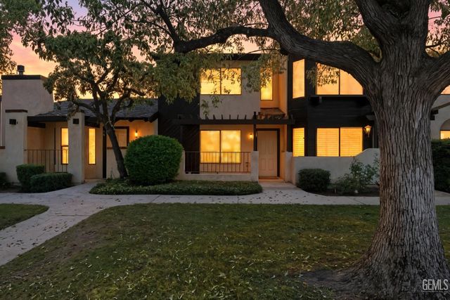 7800 Westfield Road 45, Bakersfield, CA 93309