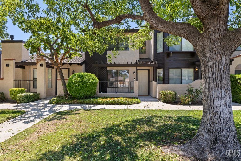 7800 Westfield Road 45, Bakersfield, CA 93309