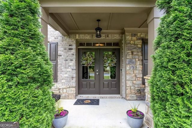 802 Omaha Place, Kennesaw, GA 30152