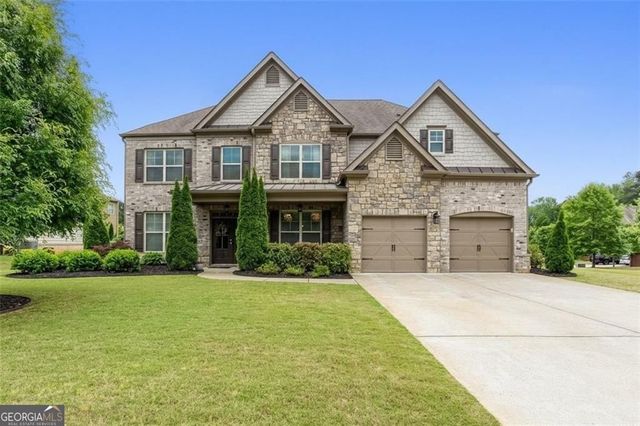 802 Omaha Place, Kennesaw, GA 30152