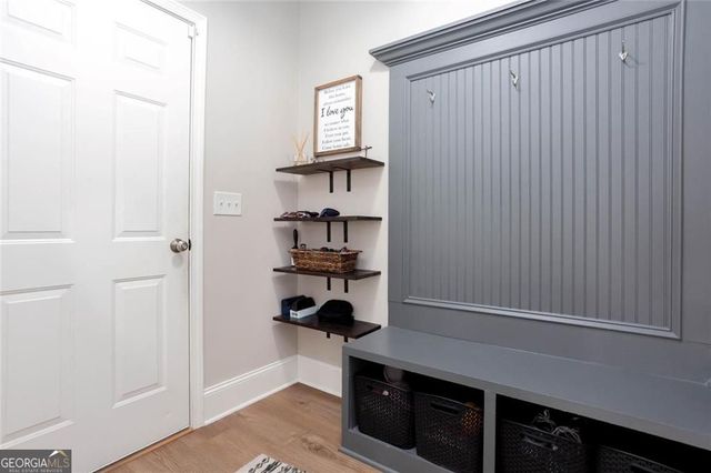 802 Omaha Place, Kennesaw, GA 30152