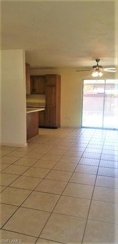 7472 San Carlos BLVD, Fort Myers, FL 33967