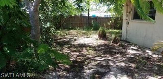 7472 San Carlos BLVD, Fort Myers, FL 33967