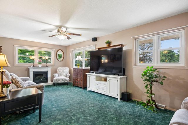 193 Caroline Drive, Hebron, OH 43025