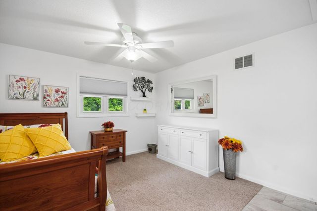 193 Caroline Drive, Hebron, OH 43025