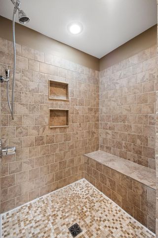 193 Caroline Drive, Hebron, OH 43025