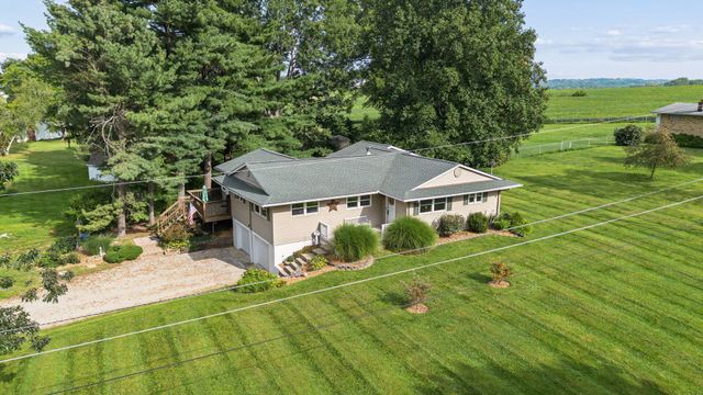 193 Caroline Drive, Hebron, OH 43025