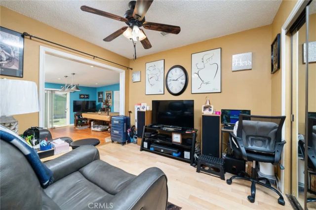 2737 S Spaulding, Los Angeles, CA 90016