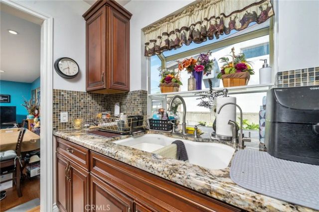 2737 S Spaulding, Los Angeles, CA 90016