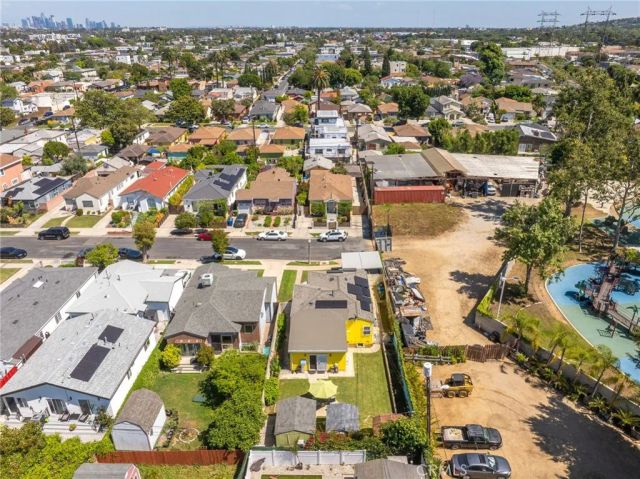 2737 S Spaulding, Los Angeles, CA 90016