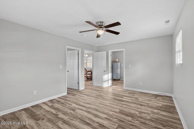 501 Holly Court, Jacksonville, NC 28540