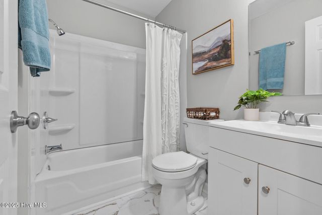 501 Holly Court, Jacksonville, NC 28540