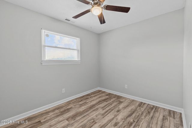 501 Holly Court, Jacksonville, NC 28540