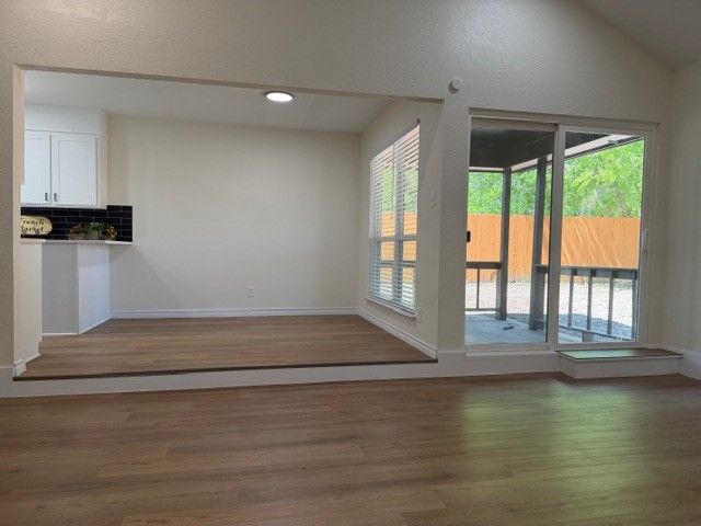 108 Amory Drive, Benbrook, TX 76126