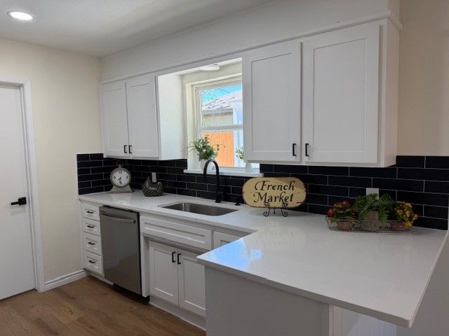 108 Amory Drive, Benbrook, TX 76126