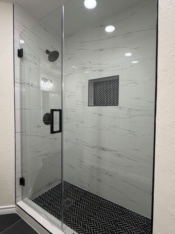 108 Amory Drive, Benbrook, TX 76126