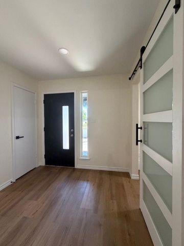 108 Amory Drive, Benbrook, TX 76126