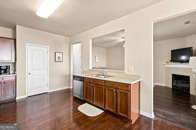 413 Fern Bay Drive SW, Atlanta, GA 30331