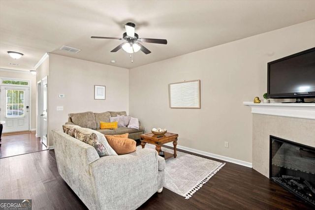 413 Fern Bay Drive SW, Atlanta, GA 30331