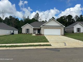 958 Riverside Lane, Pearl, MS 39208