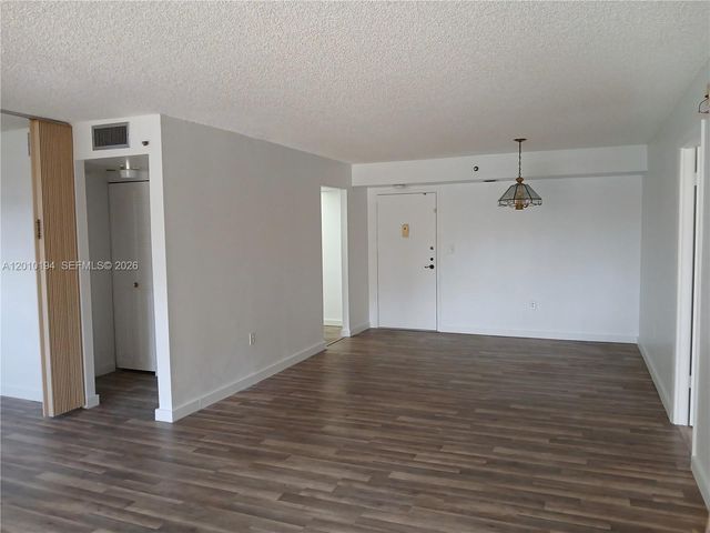 1300 Saint Charles Pl 222, Pembroke Pines, FL 33026