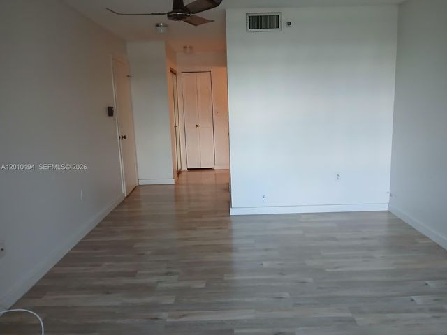 1300 Saint Charles Pl 222, Pembroke Pines, FL 33026