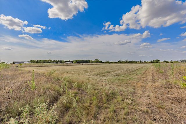 5101 County Road 2208, Greenville, TX 75402