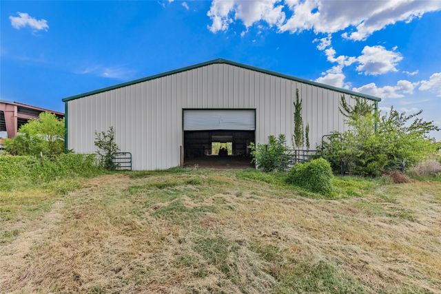 5101 County Road 2208, Greenville, TX 75402
