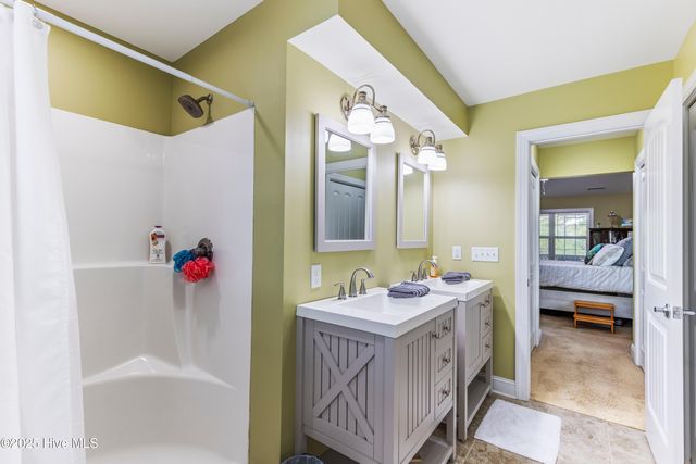 104 NE 40th Street, Oak Island, NC 28465