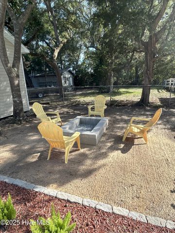 104 NE 40th Street, Oak Island, NC 28465