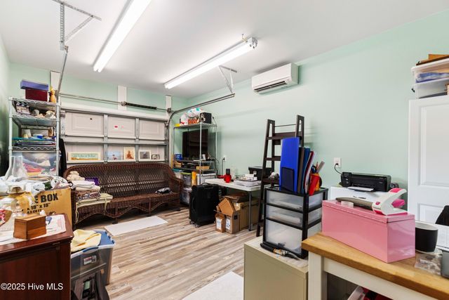 104 NE 40th Street, Oak Island, NC 28465