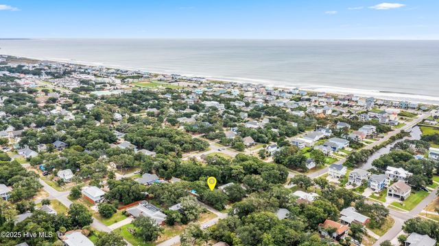 104 NE 40th Street, Oak Island, NC 28465