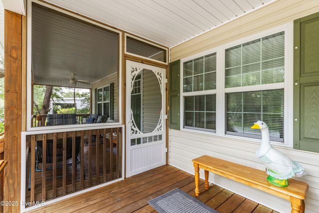 104 NE 40th Street, Oak Island, NC 28465