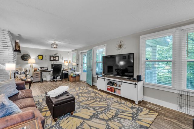 2106 Tunnel Boulevard, Chattanooga, TN 37406