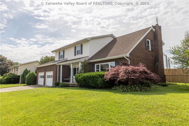 126 Rolling Acres Road, Winfield, WV 25213