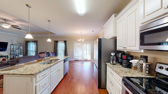 125 Orchard Park Drive, Dothan, AL 36301