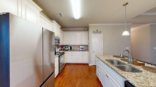 125 Orchard Park Drive, Dothan, AL 36301