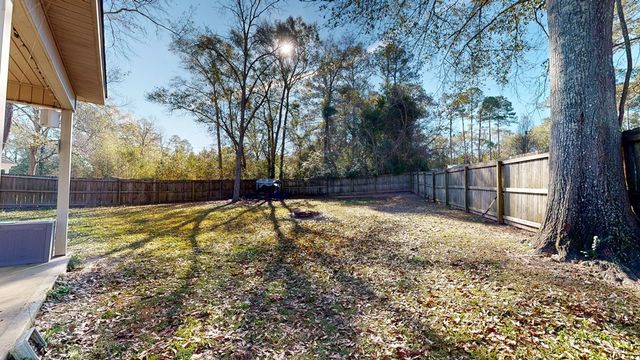 125 Orchard Park Drive, Dothan, AL 36301