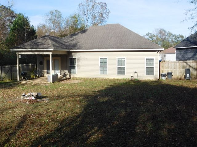 125 Orchard Park Drive, Dothan, AL 36301