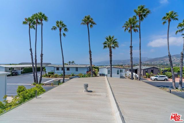 29500 Heathercliff Road 10, Malibu, CA 90265