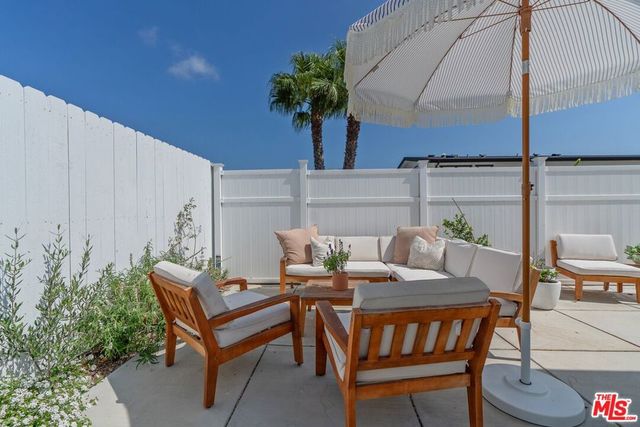 29500 Heathercliff Road 10, Malibu, CA 90265