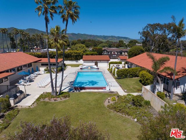 29500 Heathercliff Road 10, Malibu, CA 90265