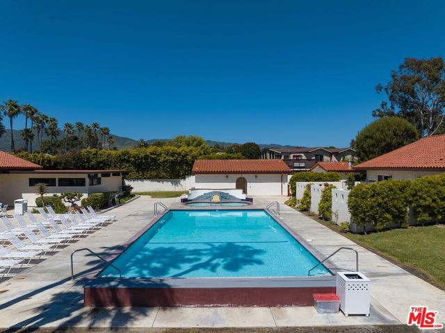 29500 Heathercliff Road 10, Malibu, CA 90265