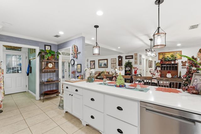 645 Diane Lane, Conway, AR 72034