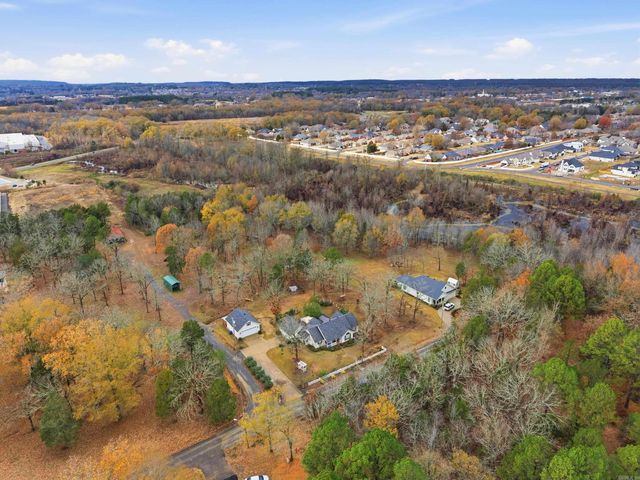 645 Diane Lane, Conway, AR 72034