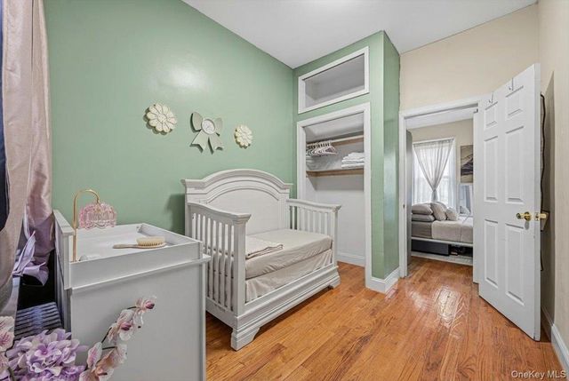 35 Kingsland Avenue 3R, Brooklyn, NY 11211