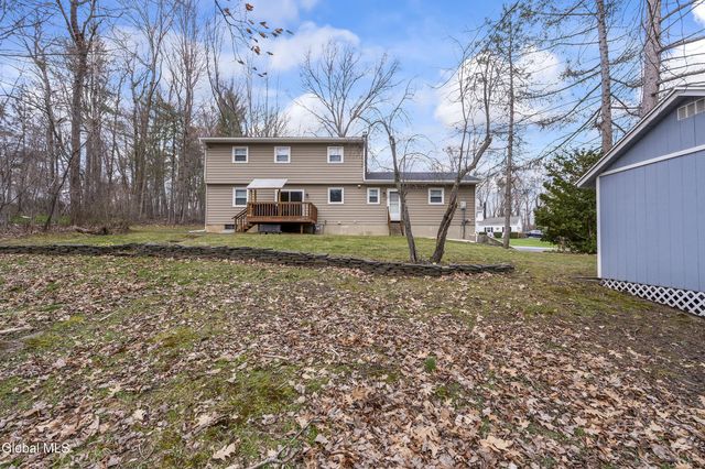7 Chango Drive, Malta, NY 12019