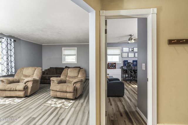 7 Chango Drive, Malta, NY 12019