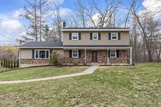 7 Chango Drive, Malta, NY 12019