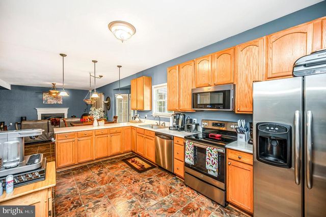 4203 HIDDEN OAK LN, Bealeton, VA 22712